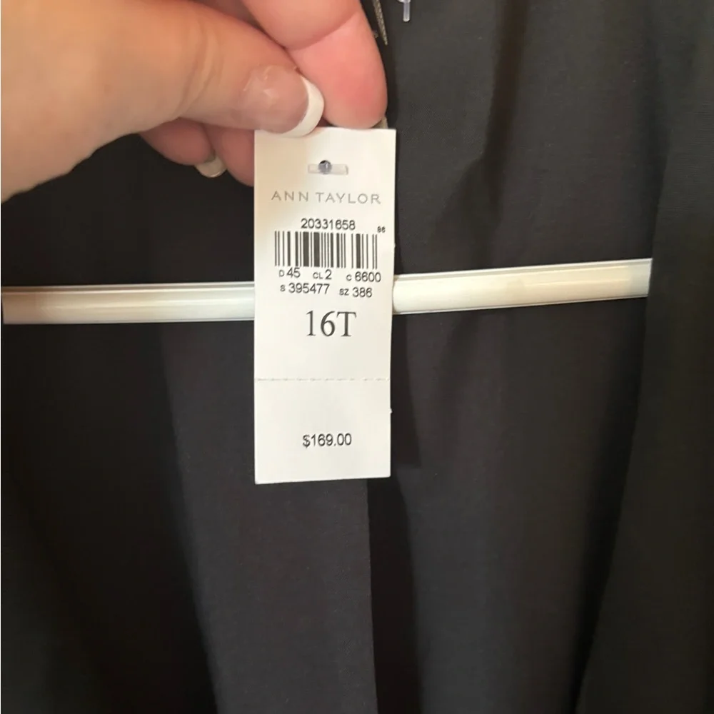 Ann Taylor 16T NWT Classic Black Lined Suit Blazer or Coat Work Basic Neutral - Picture 3 of 7